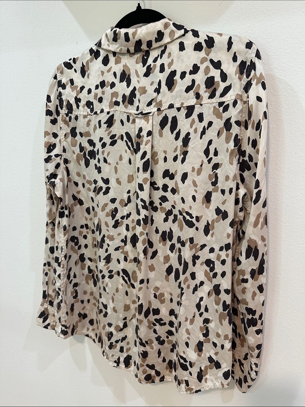 Rails White Animal-Print Button-Down Blouse - Picture 9 of 11
